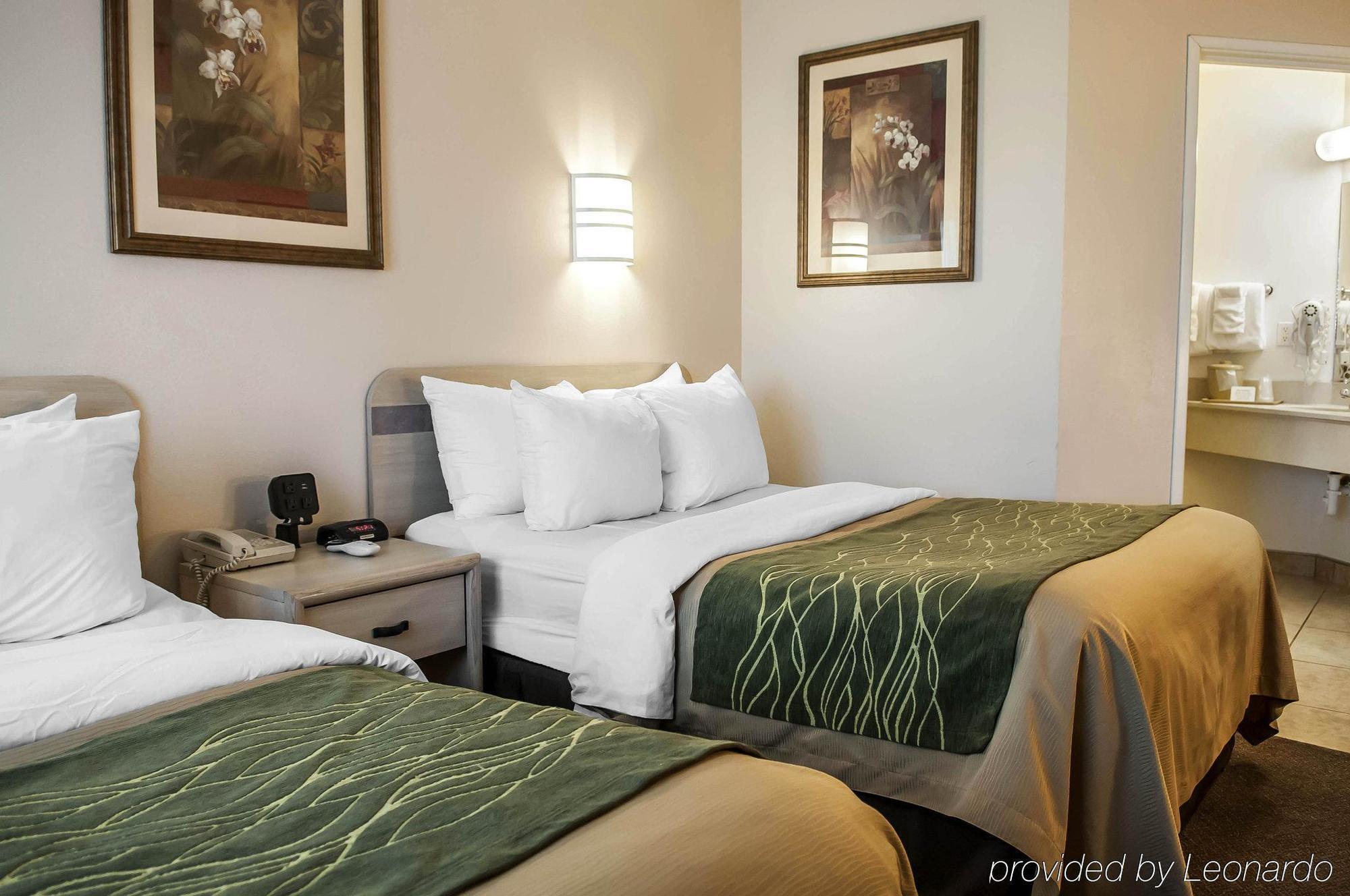 Quality Inn Moriarty Екстериор снимка
