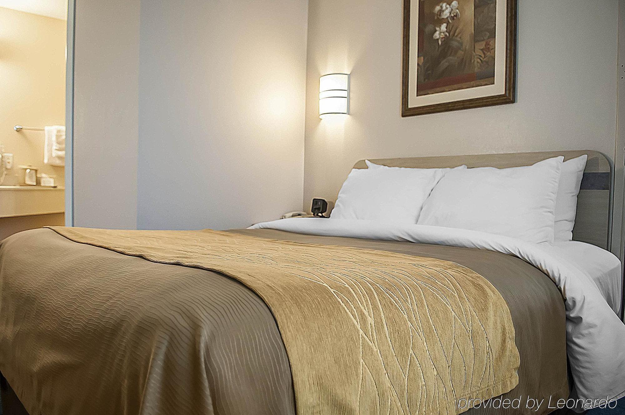 Quality Inn Moriarty Екстериор снимка