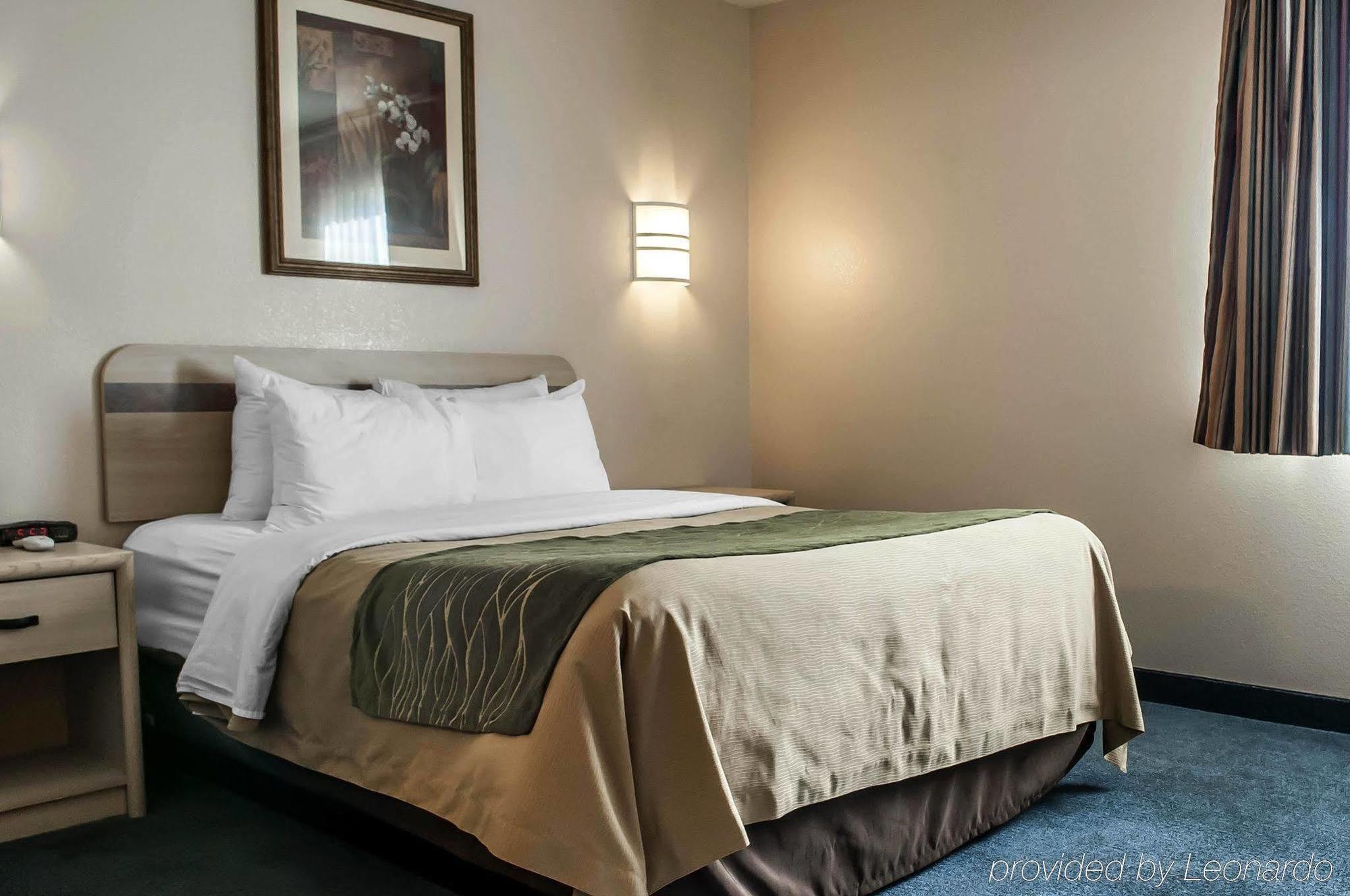 Quality Inn Moriarty Екстериор снимка