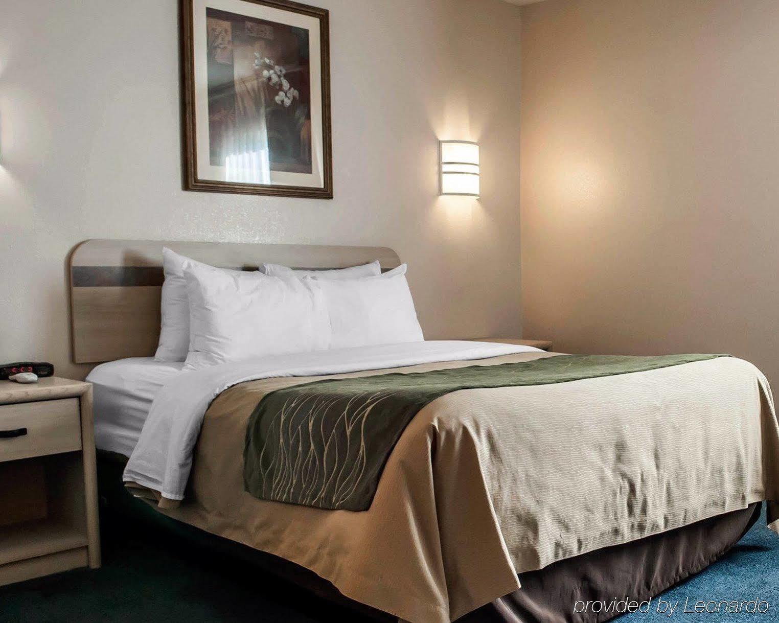 Quality Inn Moriarty Екстериор снимка