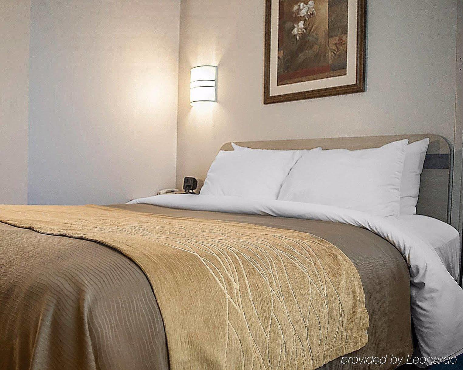 Quality Inn Moriarty Екстериор снимка